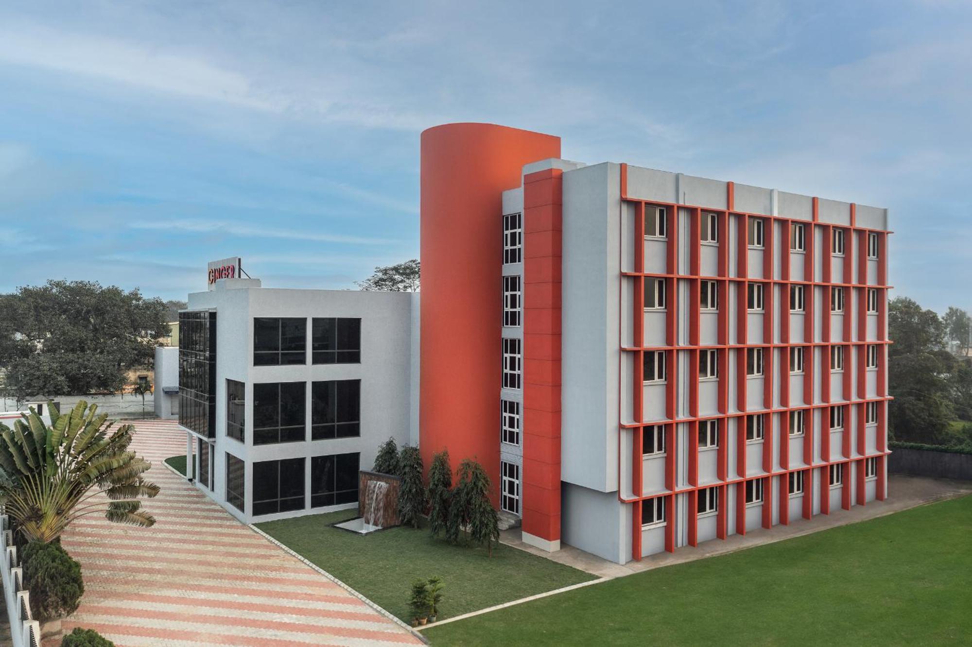 Ginger Durgapur Hotel Bagian luar foto